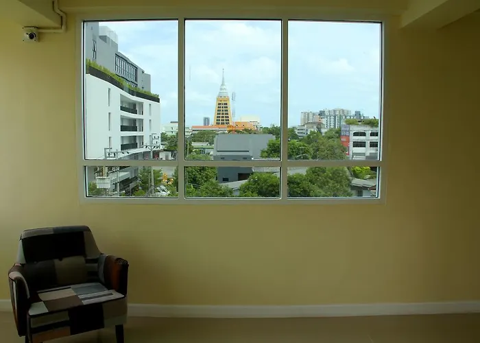 The Arni Sukhumvit 101 Appartement